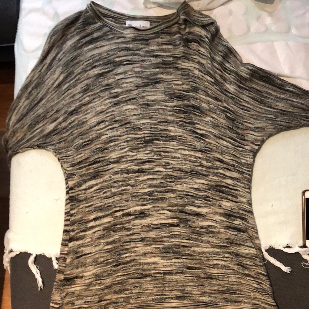 Brand is TanJay, long shirt with 3/4 sleeves , browns and blacks